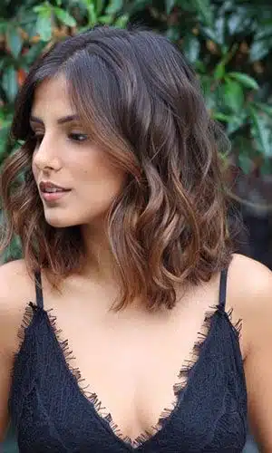 cabelo medio repicado ou em camadas qual o melhor para voce