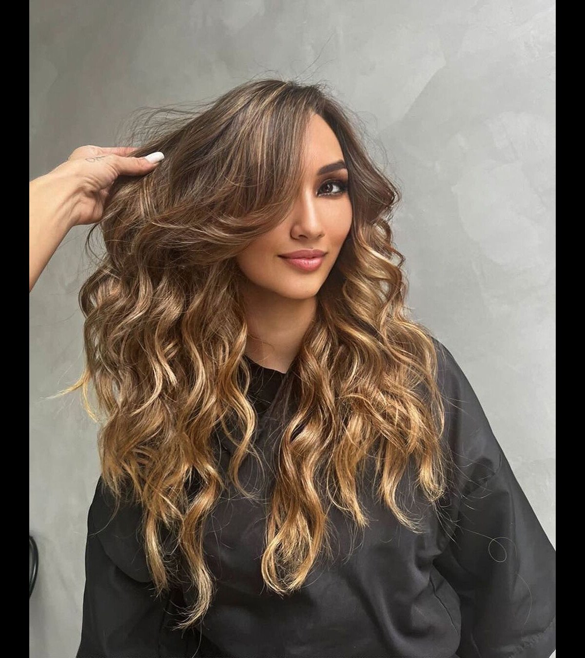 Morena Iluminada Caramelo: Inspirações para Cabelos Curtos e Longos