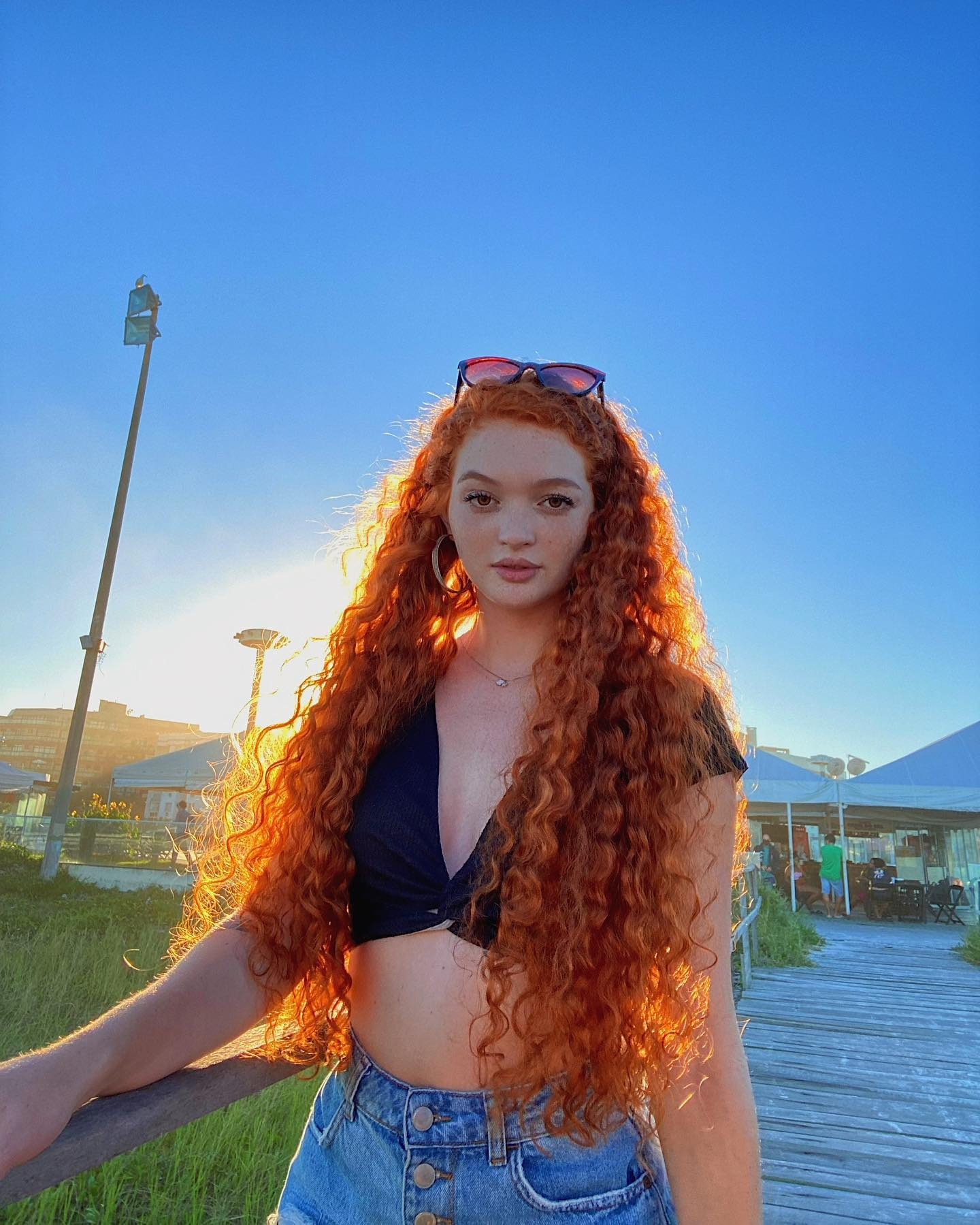 Guia Completo de Suplementos para Acelerar o Crescimento Capilar