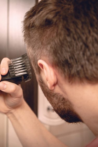 Buzz Cut: O Guia Definitivo para o Corte Militar e Minimalista