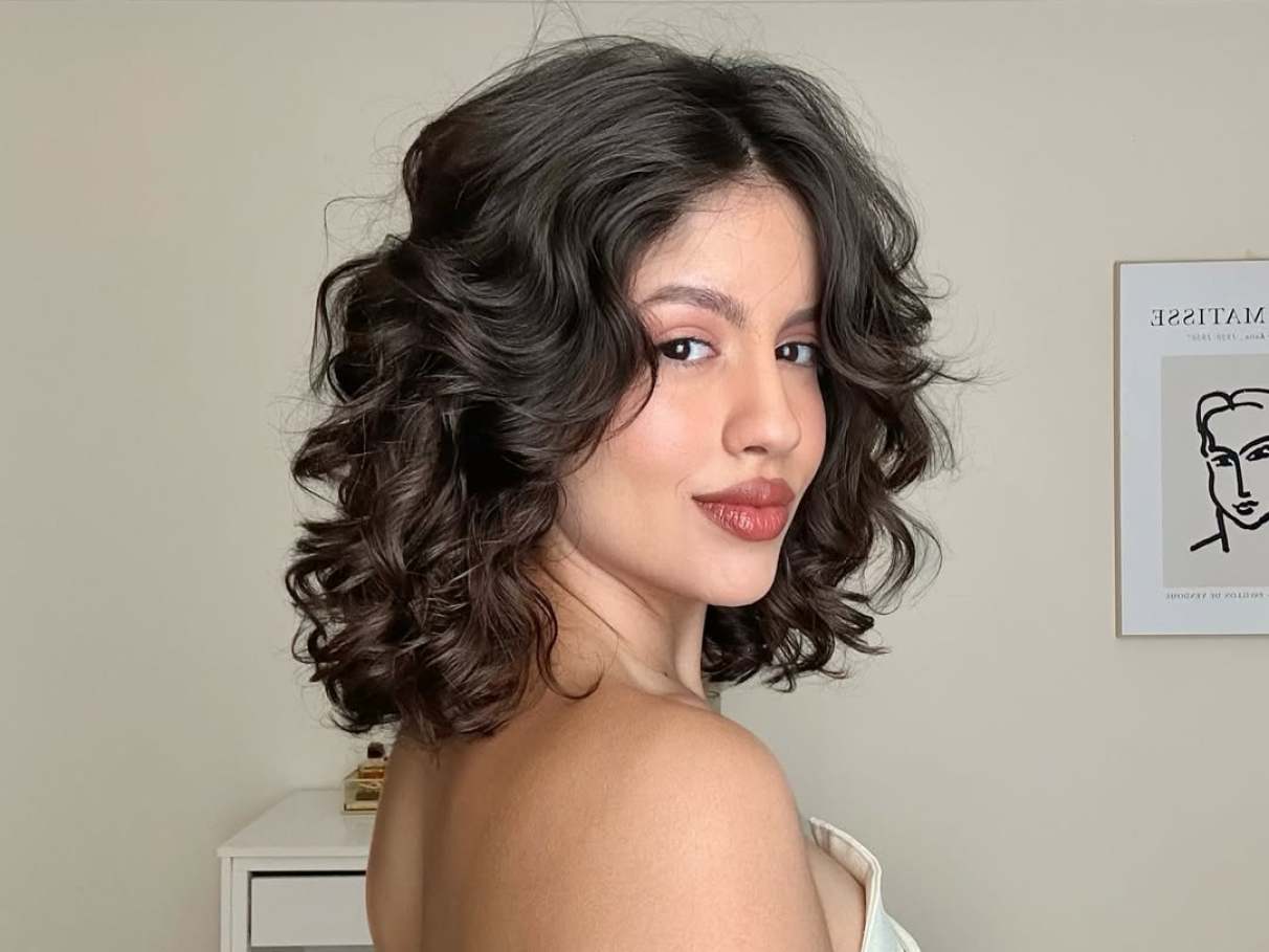 Cabelo Ondulado Curto