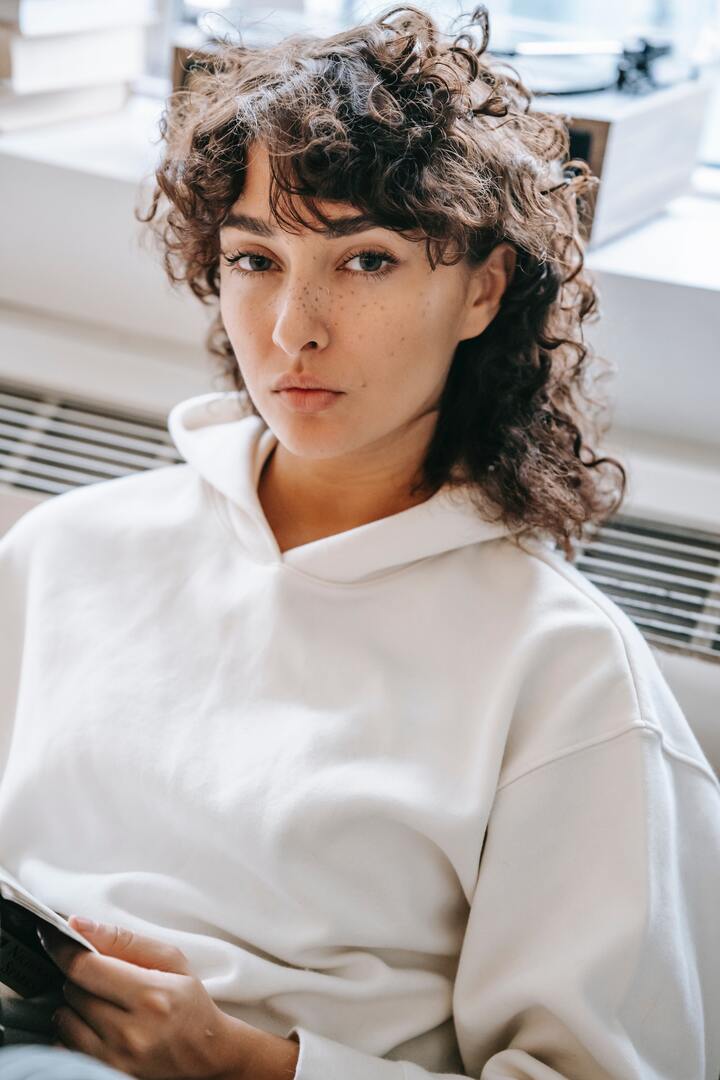 Guia Completo: Como Escolher o Corte Curto Ondulado Ideal para Seu Rosto