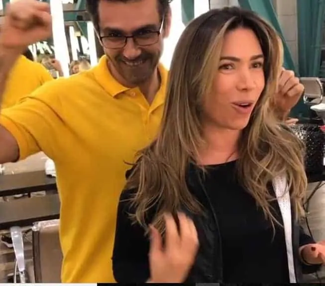 Mega Hair de Fita Adesiva: Como Patrícia Abravanel Consegue Volume e Comprimento