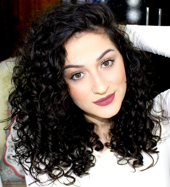 finalização cabelo preto cacheado