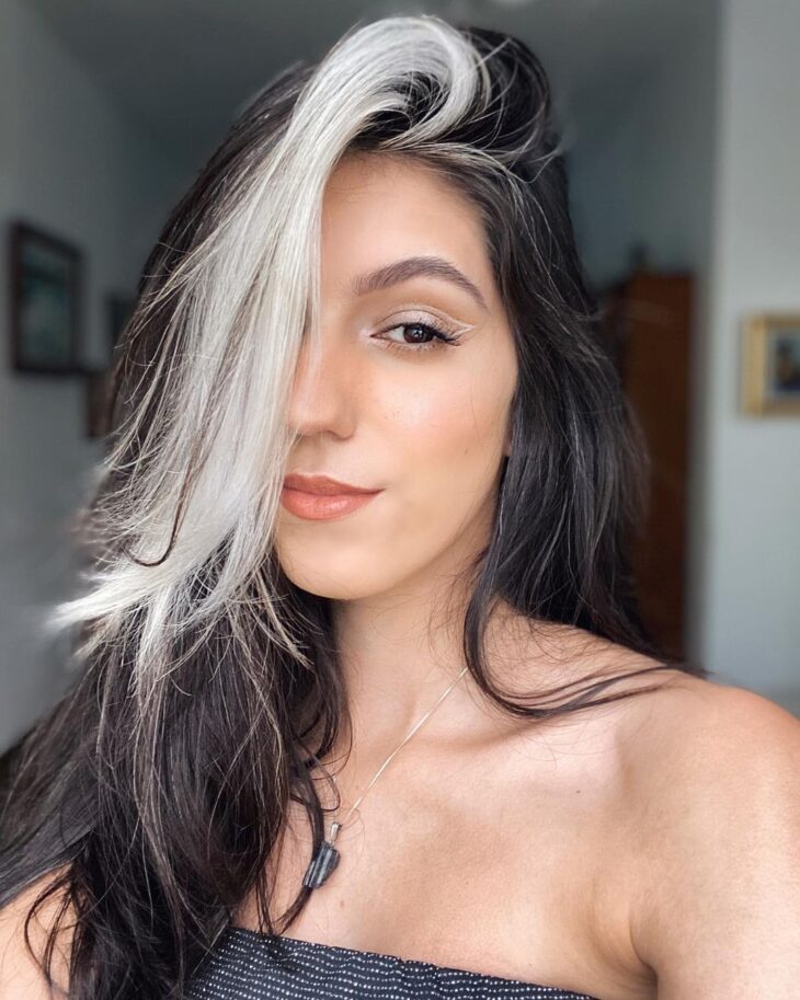 cabelo preto mechas branca