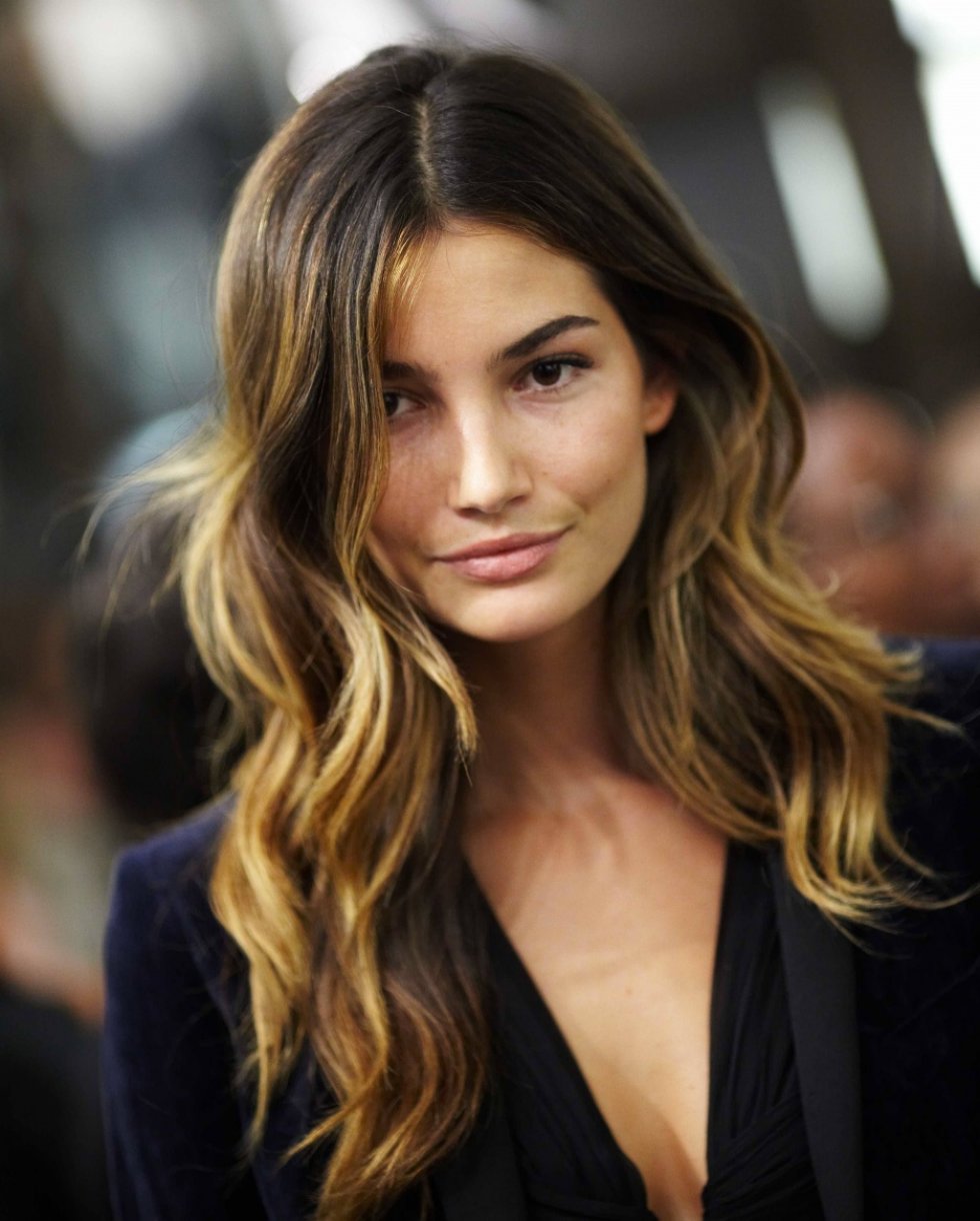 Ombré Hair vs. Californianas: Qual a Melhor Técnica para Você?