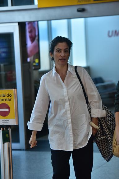 Cabelo Branco: O Movimento de Aceitação Inspirado em Renata Vasconcellos