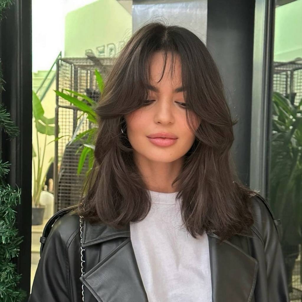 Long Bob Reto vs. Blunt Cut: Entenda as Diferenças e Escolha o Seu