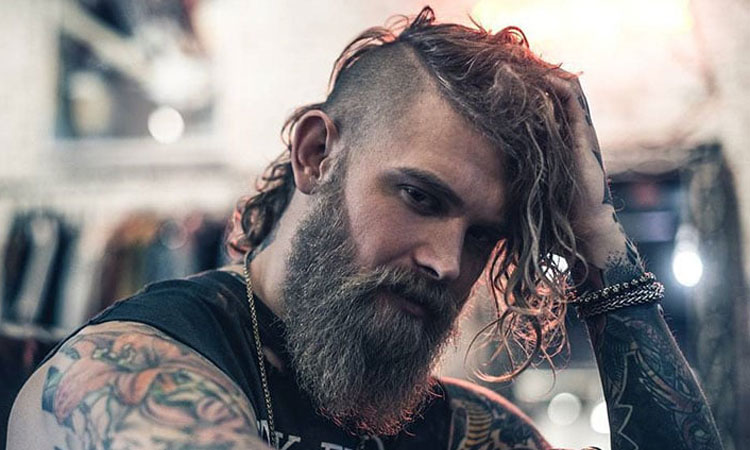 cabelo viking masculino