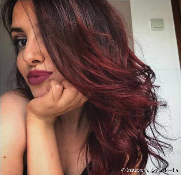 Produtos Essenciais para Manter a Cor Vinho Vibrante