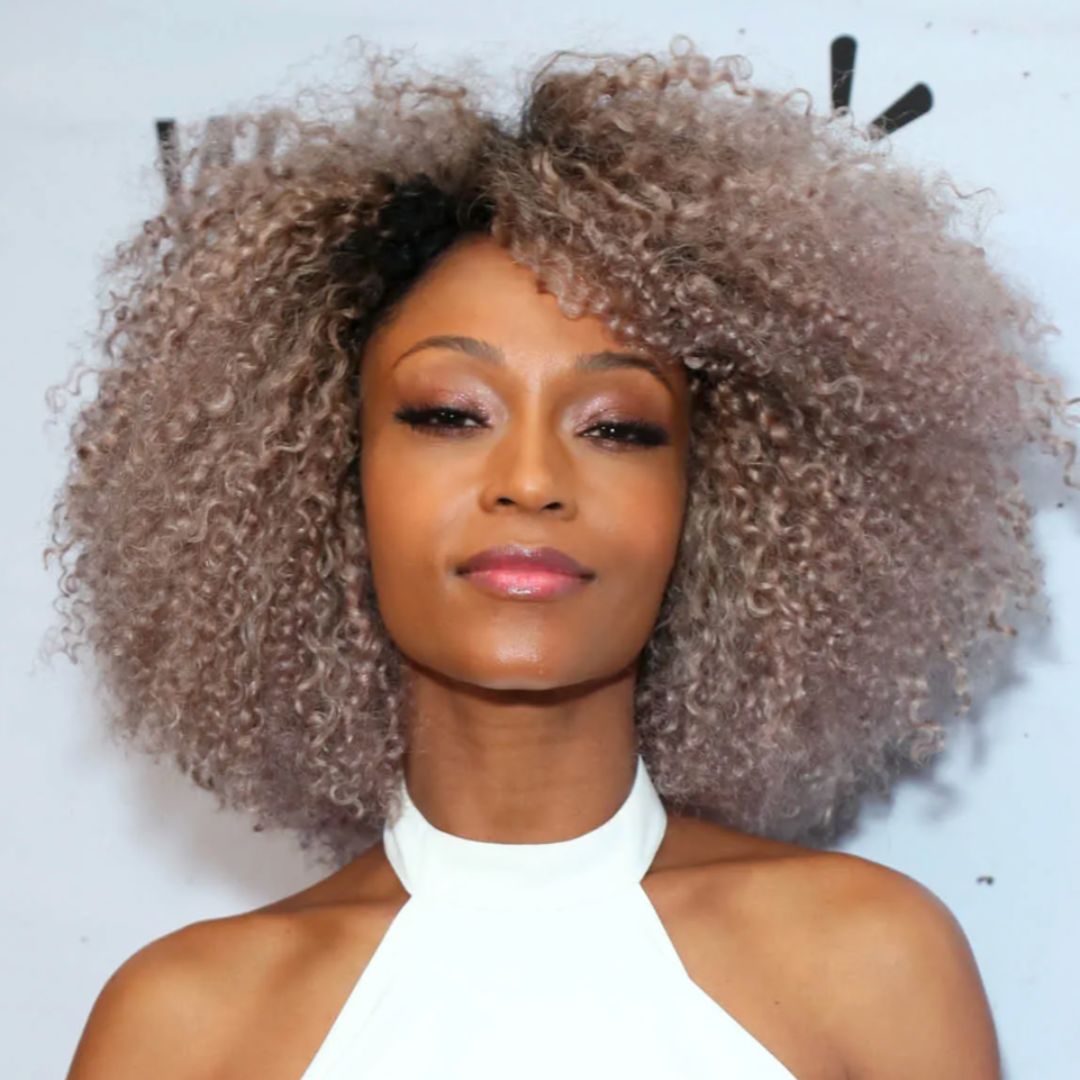 Cabelo Yaya vs. Outras Fibras Orgânicas: Qual a Melhor Escolha?