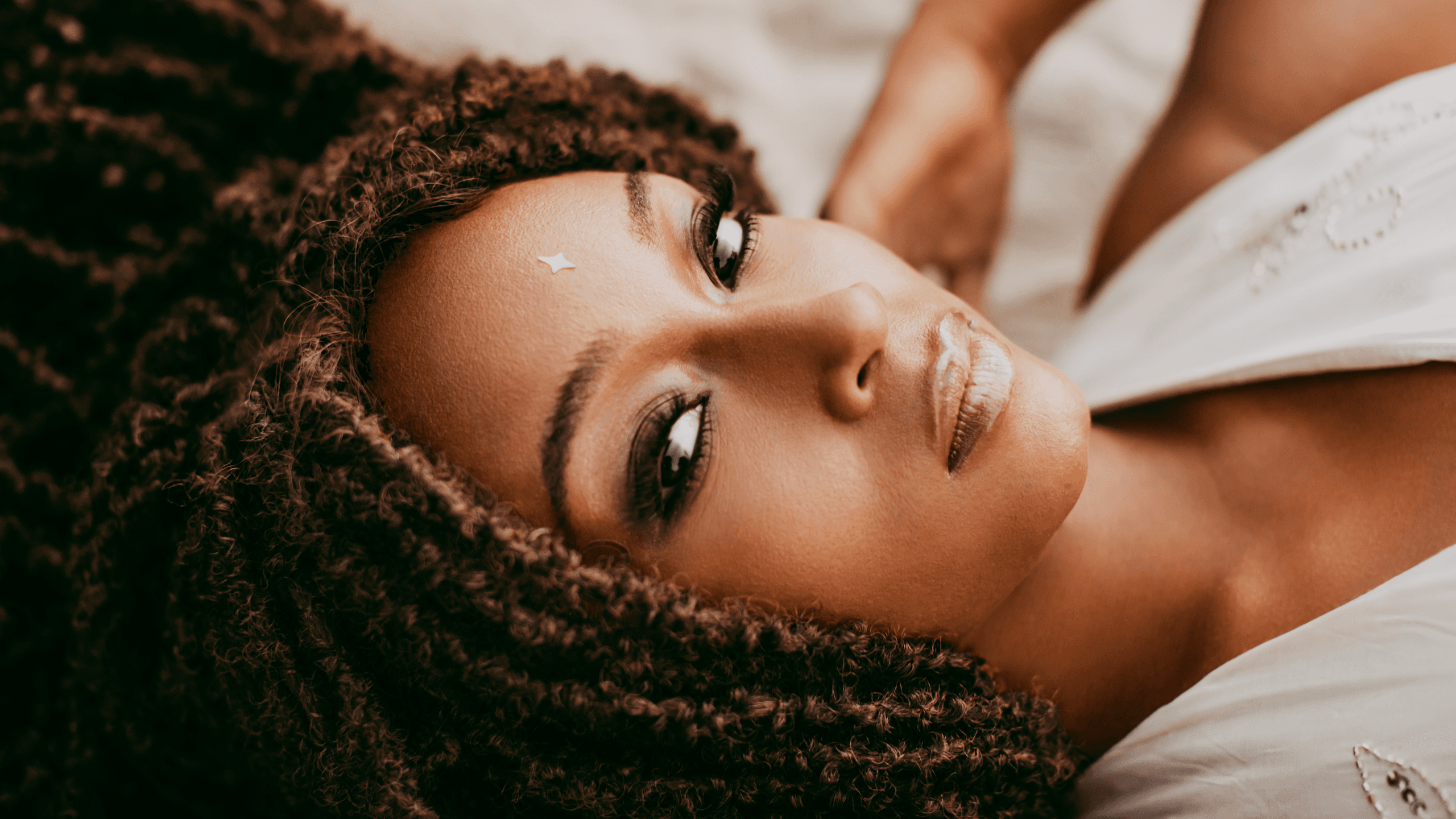 Cabelo Yaya vs. Outras Fibras Orgânicas: Qual a Melhor Escolha?