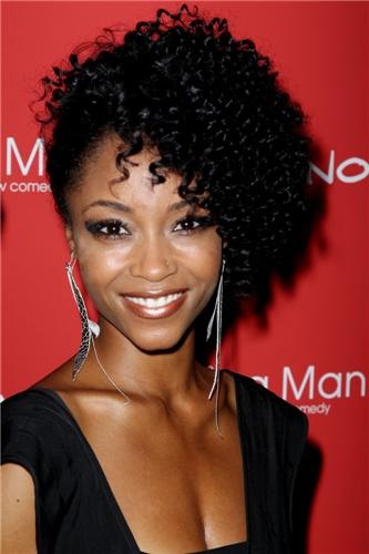 Instalação e Manutenção do Cabelo Cacheado Yaya: Dicas Essenciais