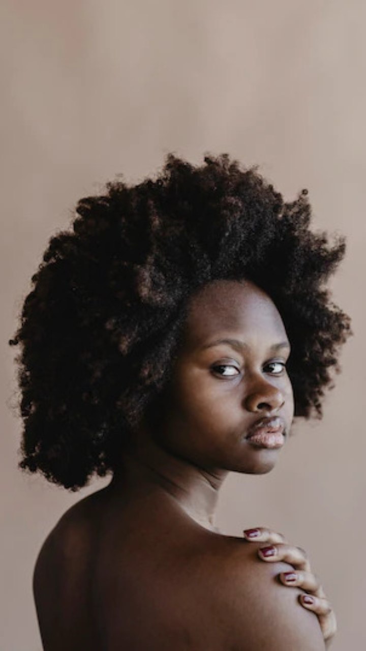 cabelo 4a ou 4b qual a melhor rotina de cuidados