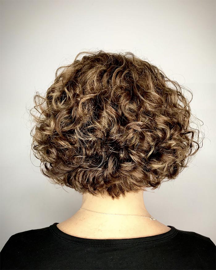 As Melhores Técnicas de Finalização para Cachos Perfeitos em Fotos