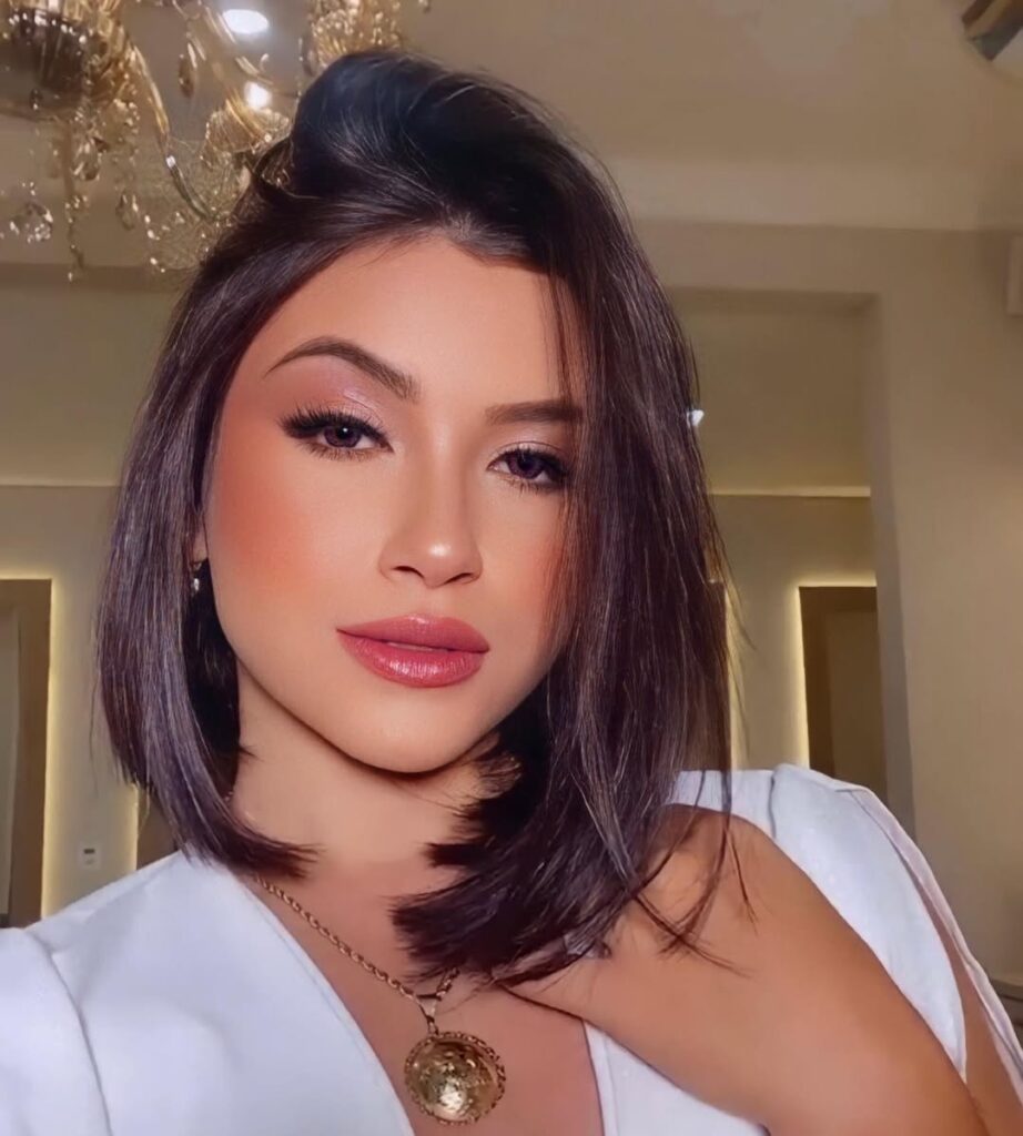 como evitar pontas viradas no long bob