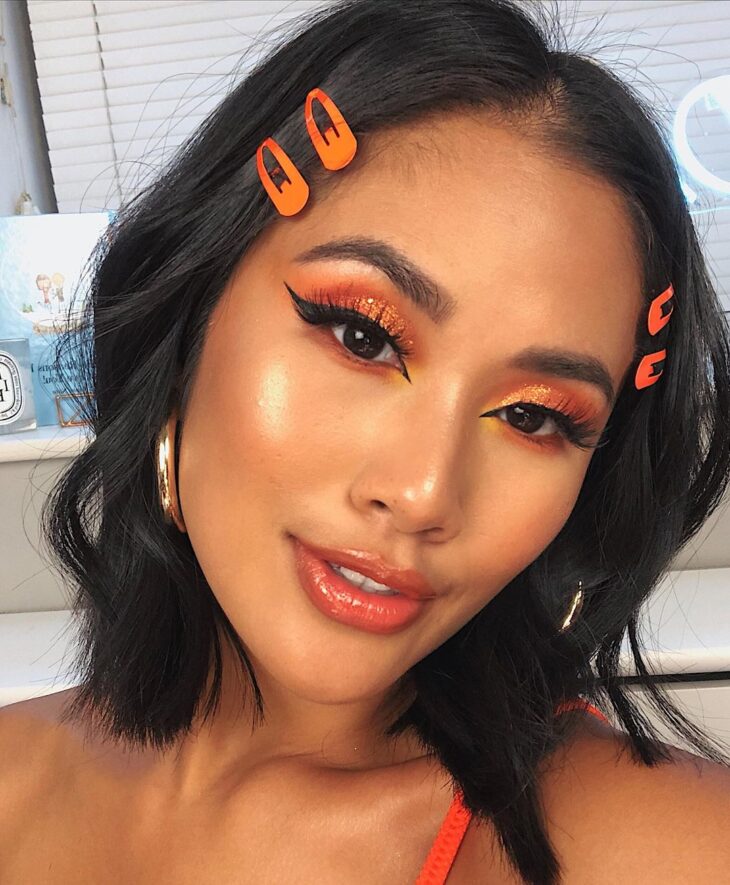 Cabelos curtos pretos cacheados: Realce seu volume natural