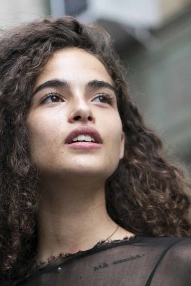 Franjas: o guia definitivo para um visual moderno e dinâmico