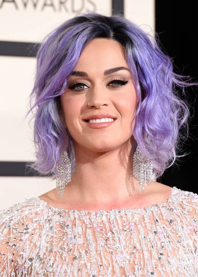 Descoloração para Cabelo Roxo: Tudo o que Você Precisa Saber Antes de Pintar