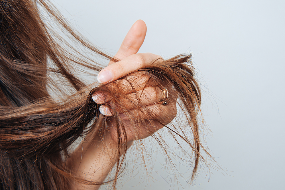 Cabeleireiro vs. Tricologista: Quem Procurar para Cada Problema Capilar?