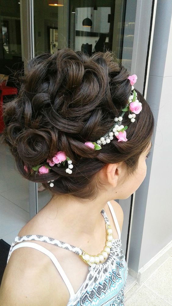 penteado para casamento cabelo crespo infantil