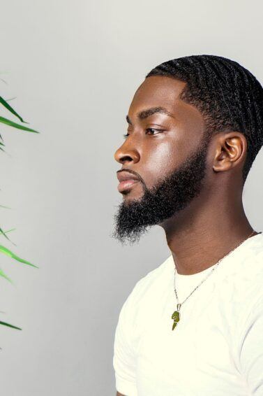 5 ideias de títulos:
1. Alisamento Masculino: Guia Completo para Cabelos Crespos
2. Métodos de Alisamento para Homens: Do Temporário ao Permanente
3. Cuidados Essenciais Após Alisar Cabelo Crespo Masculino
4. Progressiva Masculina: Tudo o que Você Precisa Saber
5. Relaxamento Capilar Masculino: Reduza o Volume com Segurança