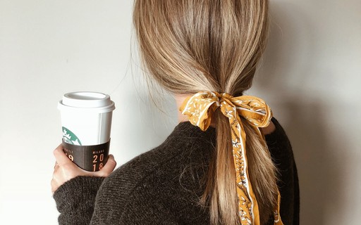 Quando Procurar um Dermatologista para Queda de Cabelo e Falhas