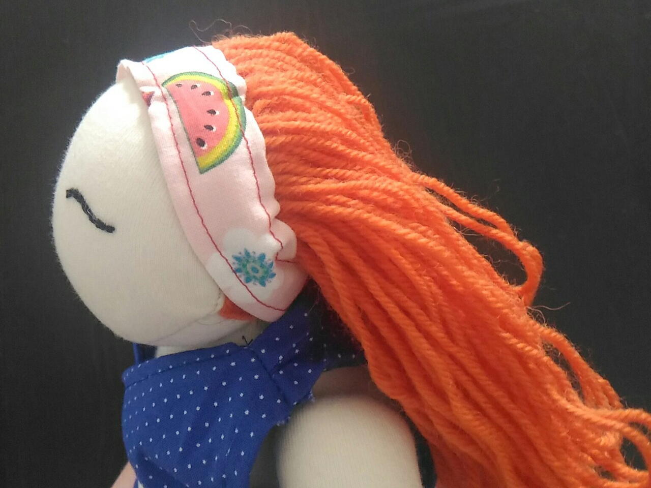 Como Escolher a Melhor Lã para o Cabelo da Sua Boneca