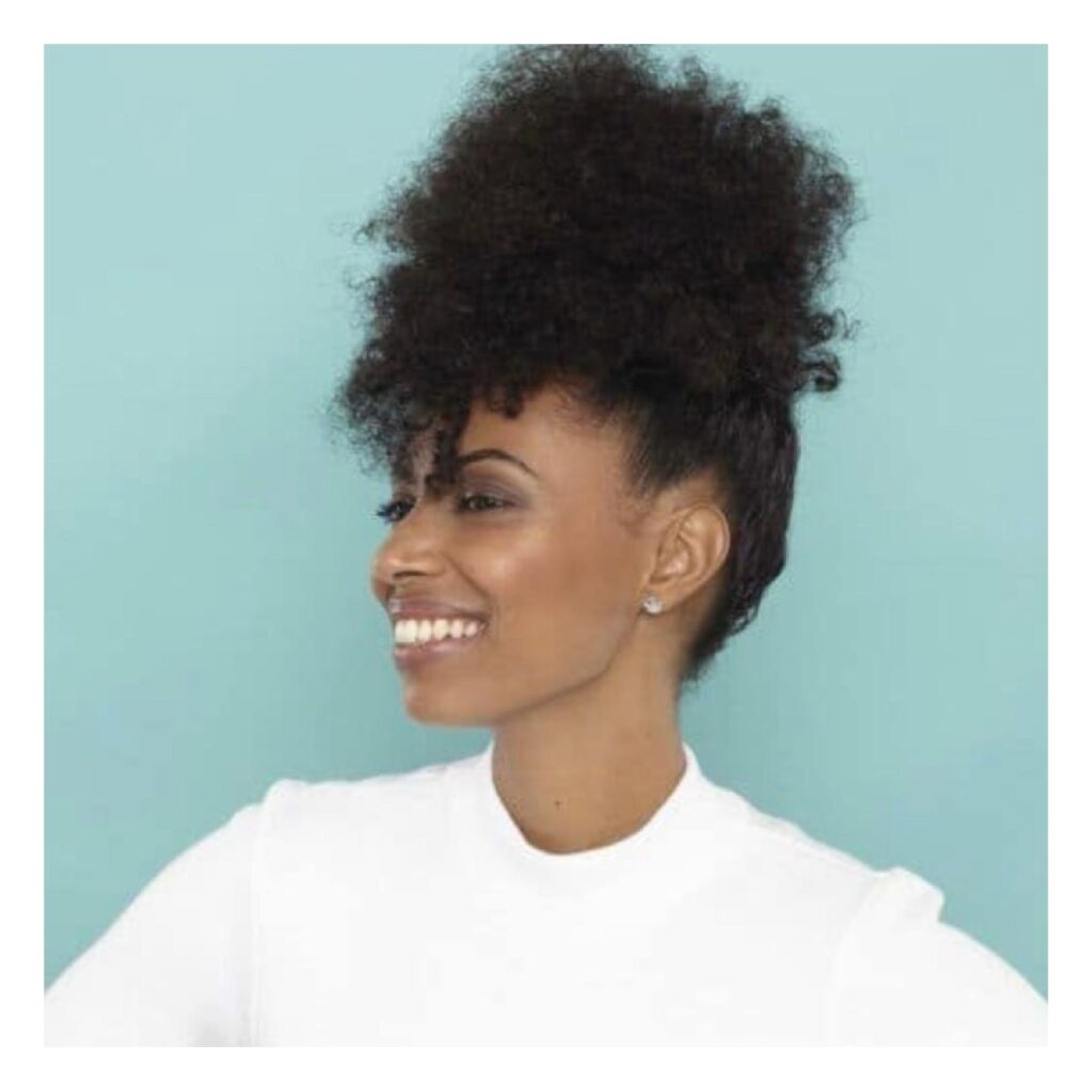 Gel ou Spray: Qual o Melhor Fixador para Seu Cabelo Cacheado?