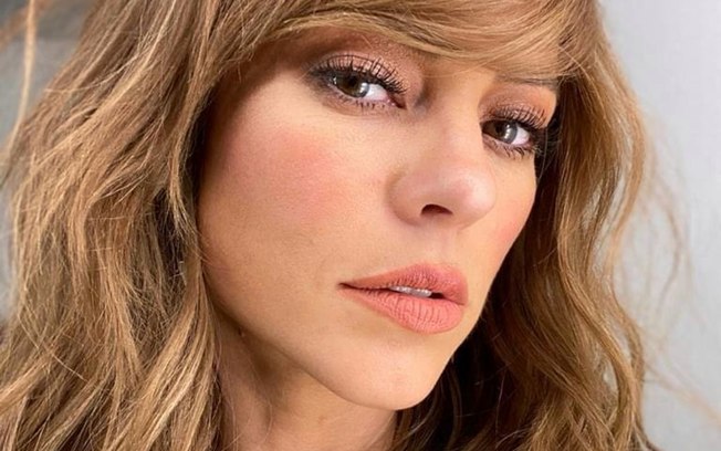 Vale a Pena Mudar? O Impacto da Coloração Pessoal na Imagem de Celebridades