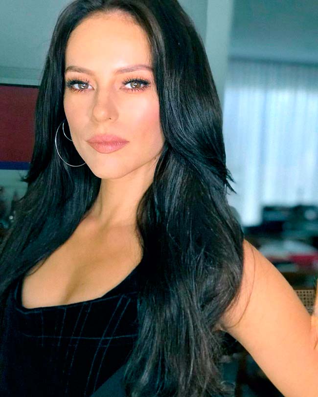 Descubra sua Cartela de Cores: Como o Outono Quente Influencia o Ruivo Perfeito