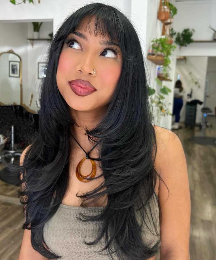 Guia Completo: Como Escolher a Tesoura Ideal para Cortar Cabelo em Casa