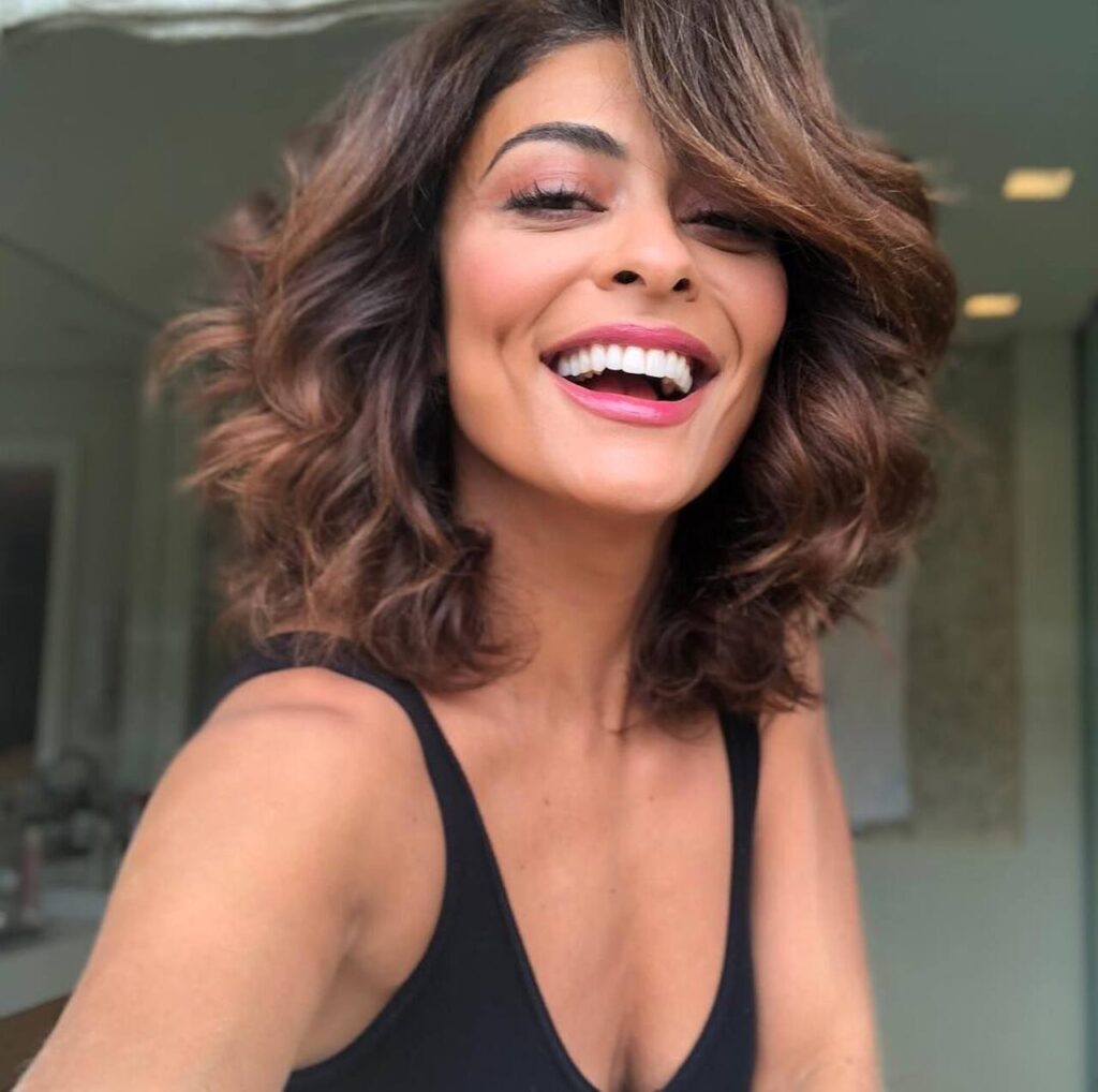 Cortes de Cabelo de Novela: Os Visuais Icônicos de Juliana Paes