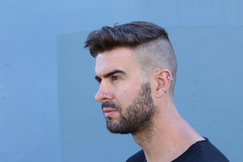 Degradê Masculino: Tipos de Fade para Combinar com Seu Estilo (incluindo pente 1 e 3)