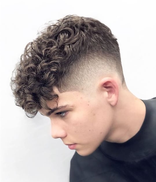 Top 5 Produtos Essenciais para Dar Volume e Textura ao Cabelo Masculino
