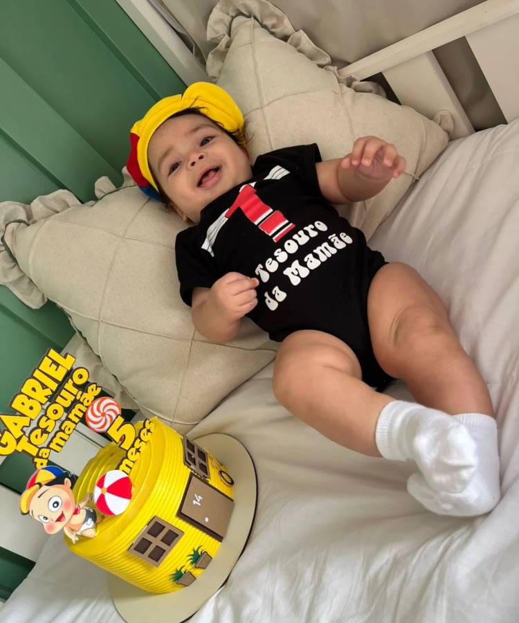 corte de cabelo bebe 9 meses