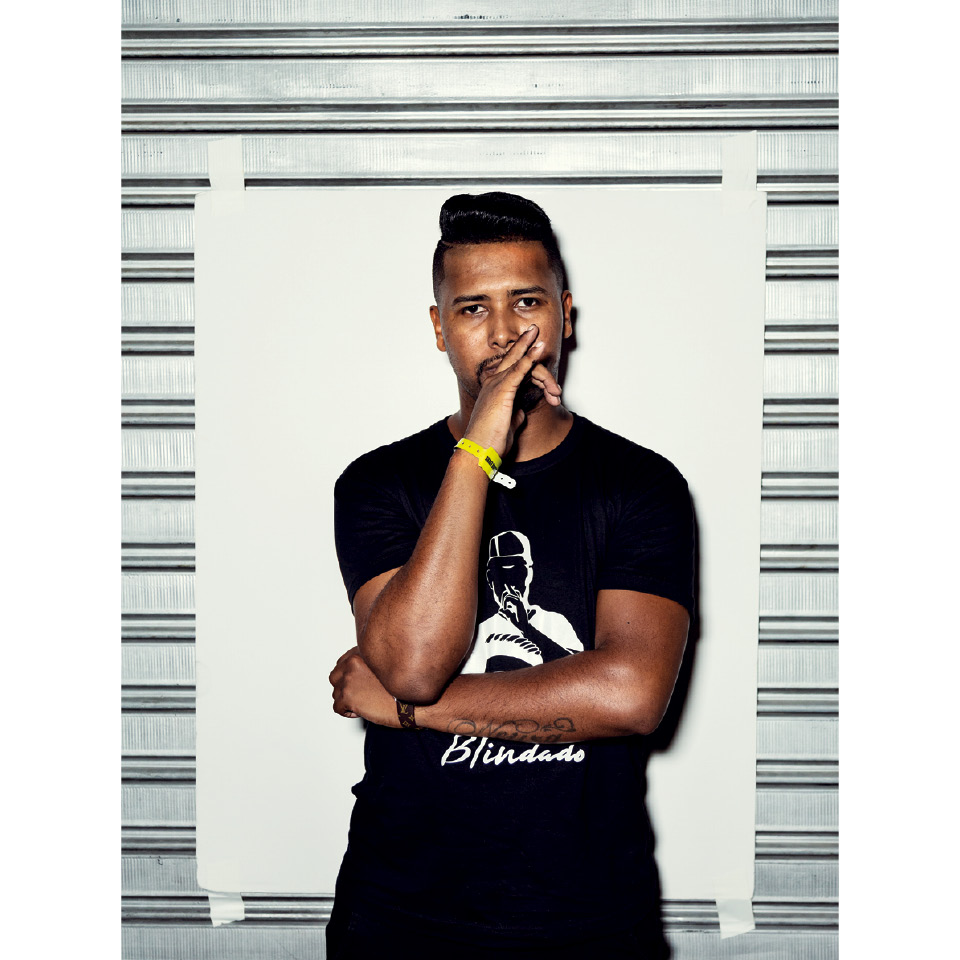 Corte Blindado vs. Blindagem Capilar: Entenda as Diferenças e Escolha o Ideal para Você