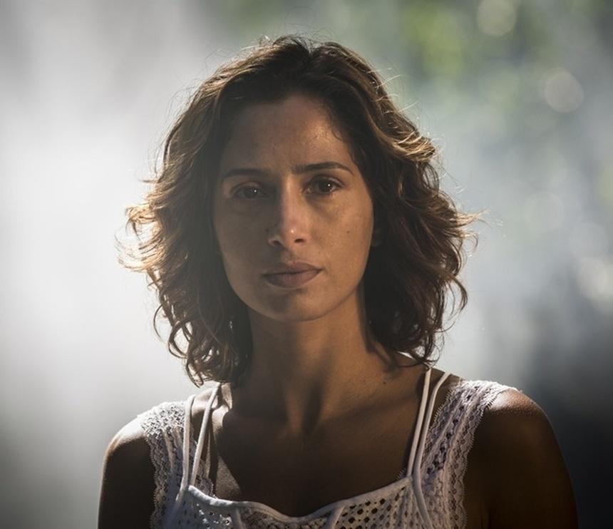 Cortes de Cabelo Curto Cacheado: Ousadia e Estilo para 2024