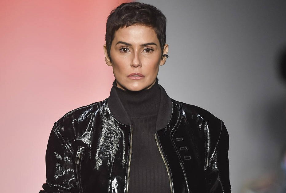 quanto custa fazer o corte de cabelo da deborah secco