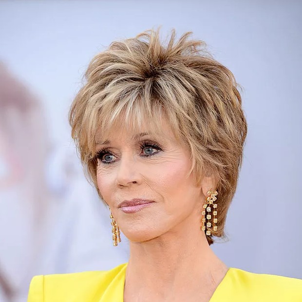 Pixie Cut: O Segredo para um Look Moderno e Jovial aos 60+