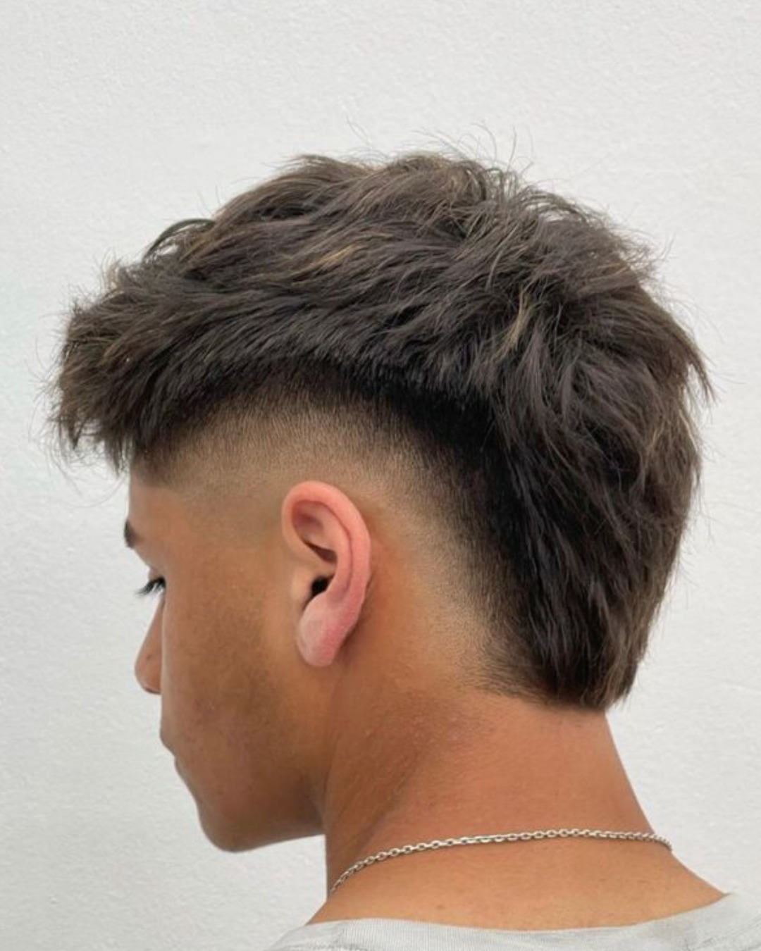 corte de cabelo de menino índio