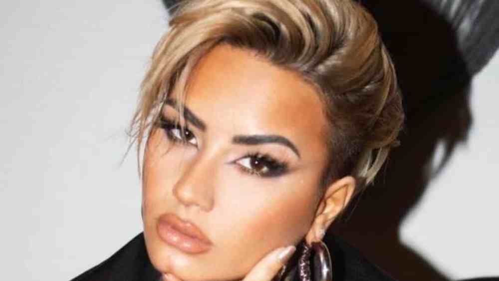 erros ao copiar corte de cabelo demi lovato