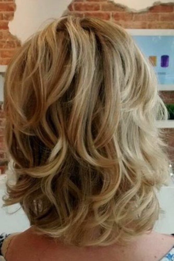 Cabelo com Progressiva: Cuidados e Cortes para Evitar Pontas Danificadas