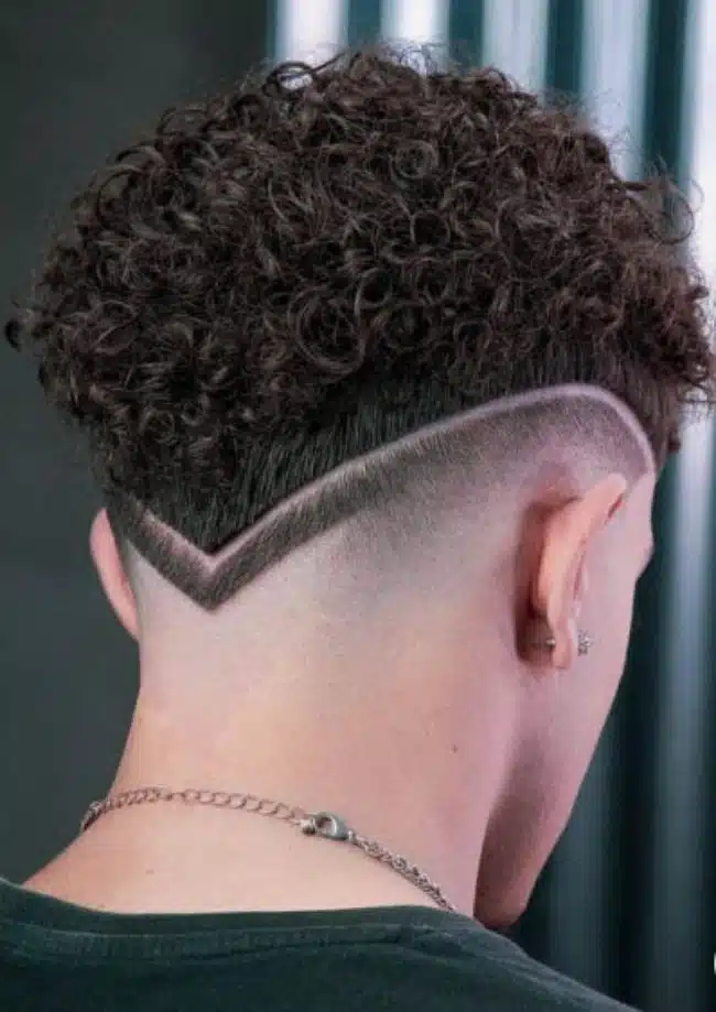 moicano em v masculino