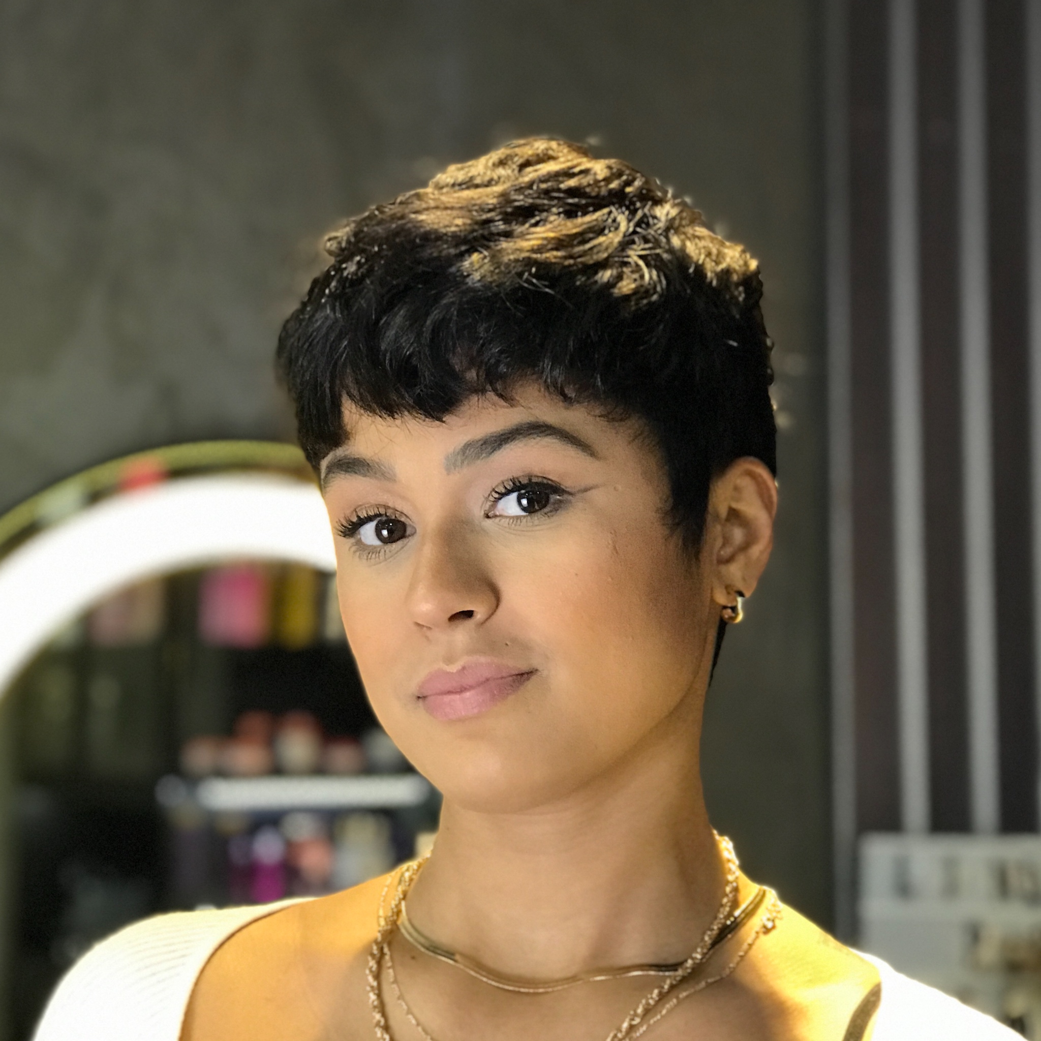 Pixie Cut: A Versatilidade do Clássico dos Anos 90 para o Cabelo Curto