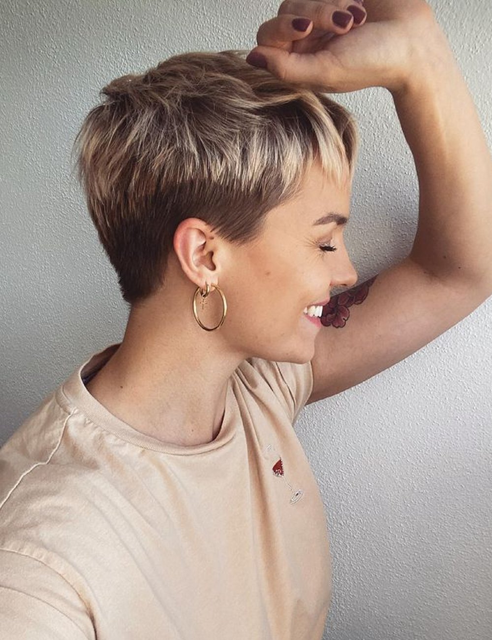 Bixie Cut: A Tendência que Une Bob e Pixie para 2025