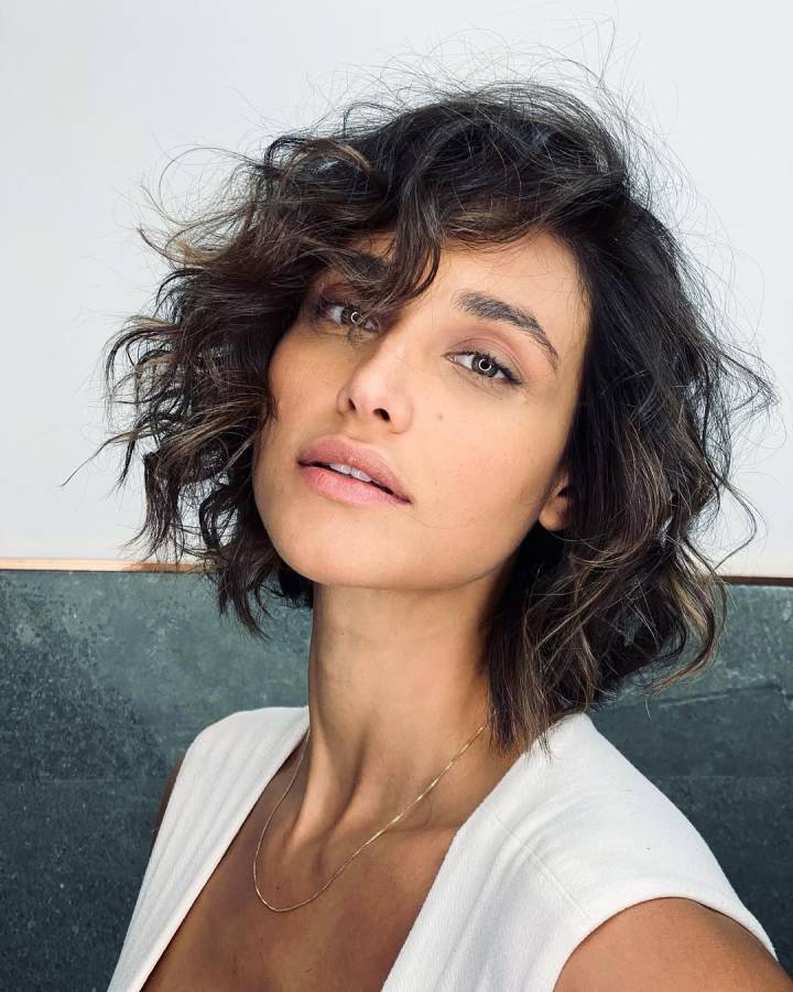 Pixie Cut vs. Bob: Qual o Melhor Corte Curto para Você?