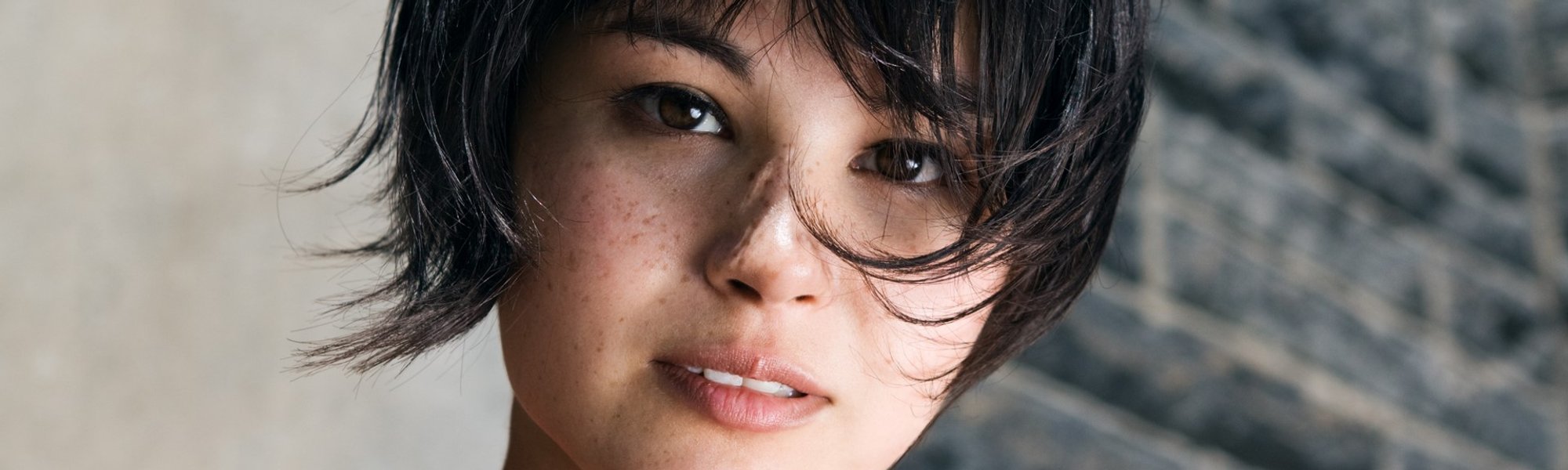 corte pixie shaggy feminino para rosto redondo