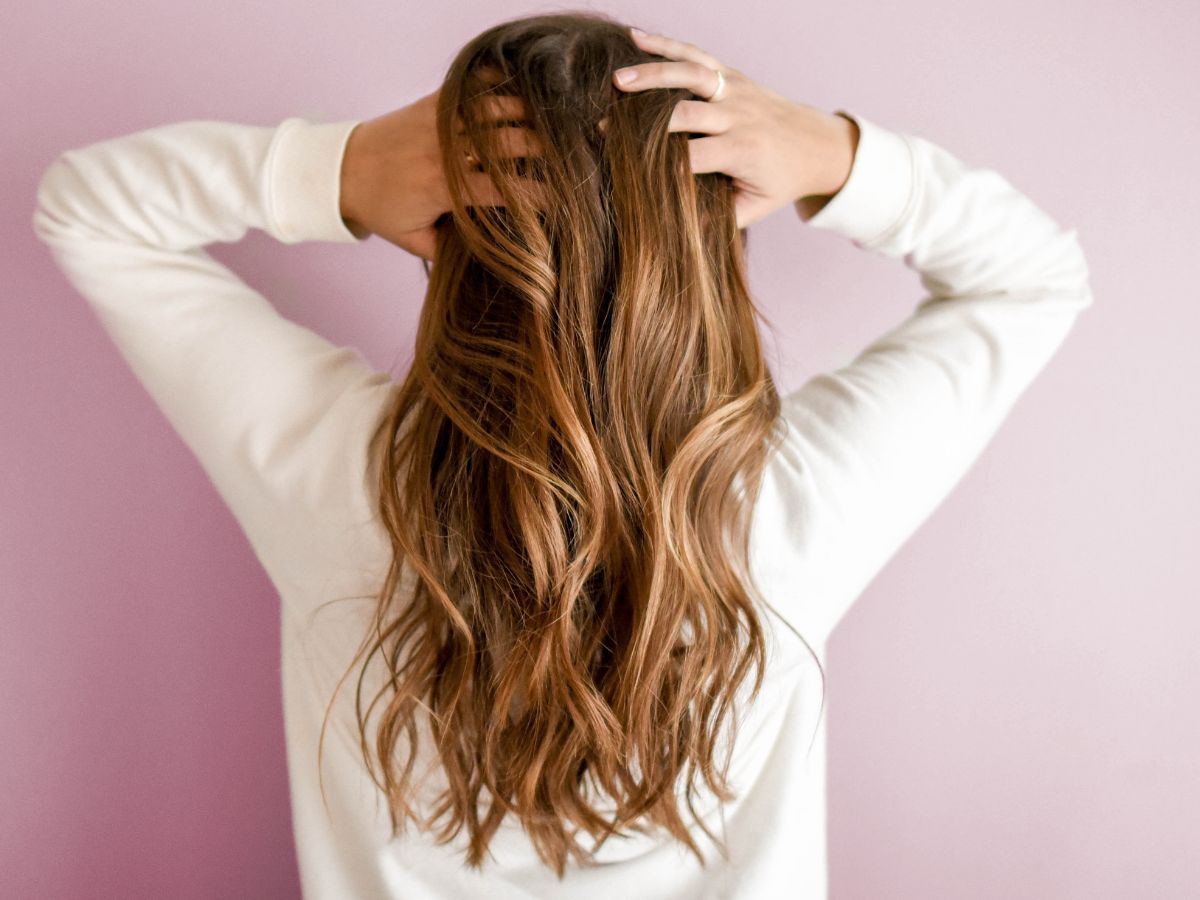 Shag Hair Longo: Reviva o Estilo dos Anos 70 nas Suas Ondas