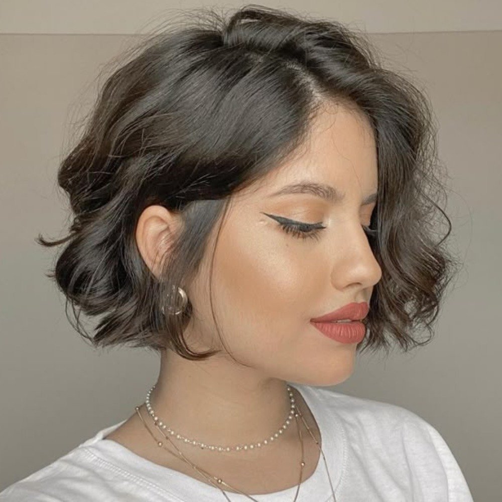 corte de cabelo feminino no pescoço